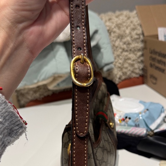 Authentic Gucci Beige and Brown Crossbody Bag with dust bag - Picture 16 of 17